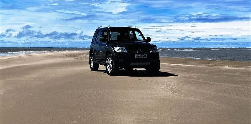 Ponta de Lucena, praia de João Pessoa, de Jipe 4x4